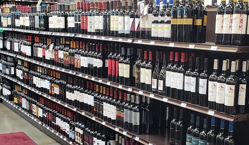 Liquor Store «Liquor World Southern Highlands», reviews and photos, 4760 W Cactus Ave, Las Vegas, NV 89141, USA