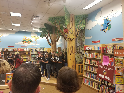 Shoe Store «Vista Ridge Village», reviews and photos, 2325 Stemmons Fwy, Lewisville, TX 75067, USA