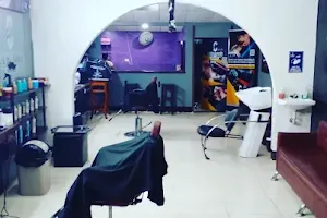 CUBANO'S Barbershop image