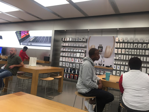 Computer Store «Apple Cumberland Mall», reviews and photos, 1000 Cumberland Mall, Atlanta, GA 30339, USA
