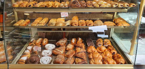 Panadería Pastelería Buen Pan Buen Croissant en Granada