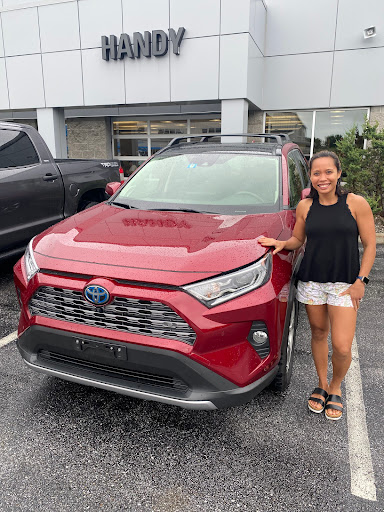 Toyota Dealer «Handy Toyota», reviews and photos