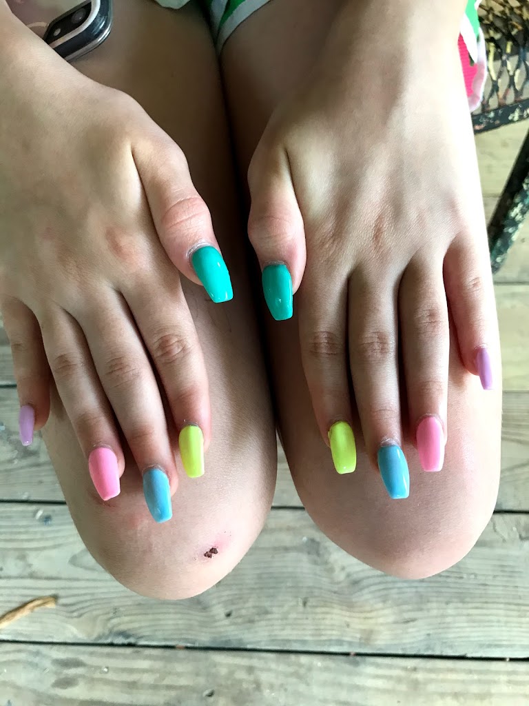 Summerville Nails, LLC 30747