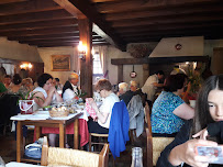Atmosphère du Restaurant La Ferme du Léondou à Saint-Salvadour - n°4