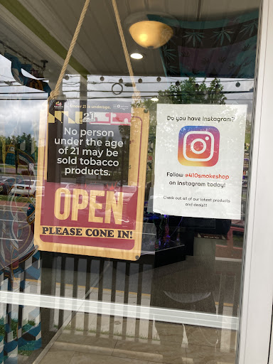 Tobacco Shop «410 Smoke Shop», reviews and photos, 2529 Mountain Rd, Pasadena, MD 21122, USA