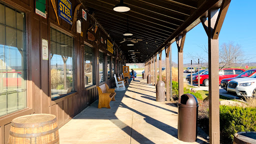 American Restaurant «Cracker Barrel Old Country Store», reviews and photos, 228 Mall Blvd, Bloomsburg, PA 17815, USA