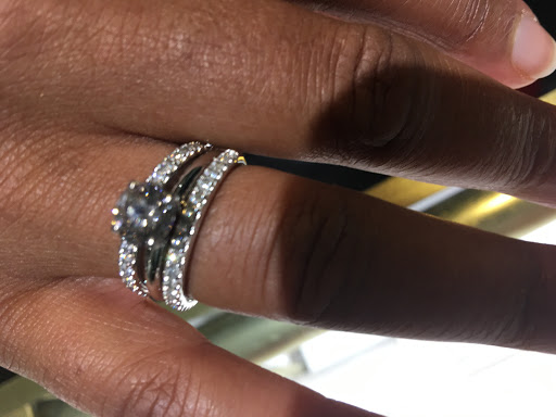 Jeweler «REEDS Jewelers», reviews and photos, 10300 Little Patuxent Pkwy #2620, Columbia, MD 21044, USA