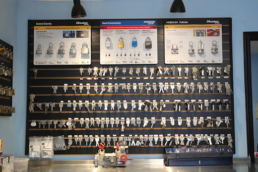 Locksmith «we do locksmith», reviews and photos, 3309 W Kennedy Blvd, Tampa, FL 33609, USA