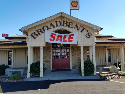 Broadbent Foods & Gifts, 5695 Hopkinsville Rd, Cadiz, KY 42211, USA, 