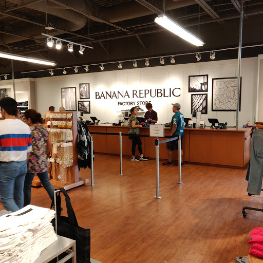 Clothing Store «Banana Republic», reviews and photos, 820 W Stacy Rd, Allen, TX 75013, USA