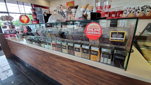 Ice Cream Shop «Cold Stone Creamery», reviews and photos, 16010 SE Mill Plain Blvd #101, Vancouver, WA 98684, USA