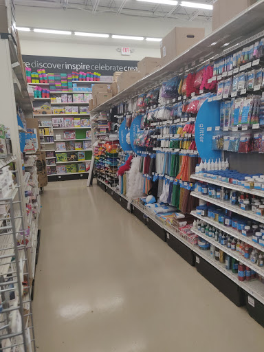 Craft Store «Michaels», reviews and photos, 465 River Rd, Edgewater, NJ 07020, USA