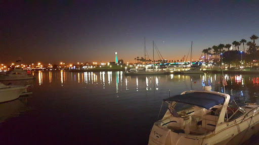 Grocery Store «Hot Licks Long Beach», reviews and photos, 419 Shoreline Village Dr, Long Beach, CA 90802, USA