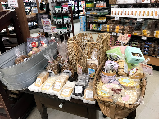 Grocery Store «Palace Market», reviews and photos, 11300 CA-1, Point Reyes Station, CA 94956, USA