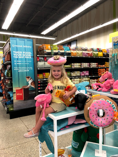 Pet Supply Store «Petco Animal Supplies», reviews and photos, 11147 Park Blvd N, Seminole, FL 33772, USA