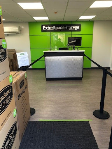 Self-Storage Facility «Extra Space Storage», reviews and photos, 2 Industrial Way, Tyngsborough, MA 01879, USA