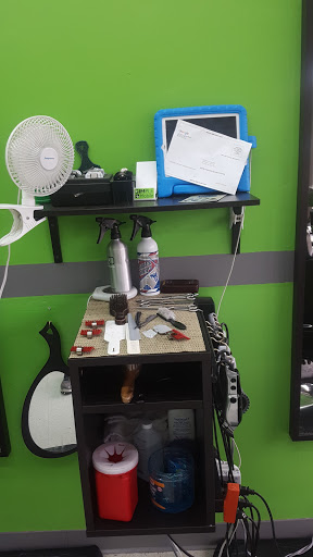 Barber Shop «Dominican Barbershop», reviews and photos, 2077 Beaver Ruin Rd #100b, Norcross, GA 30071, USA