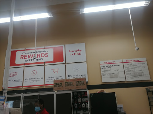 Office Supply Store «Office Depot», reviews and photos, 1319 W Davis St, Conroe, TX 77304, USA