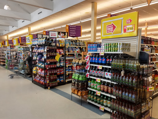 Supermarket «Stop & Shop», reviews and photos, 36 Bedford St, Lexington, MA 02420, USA