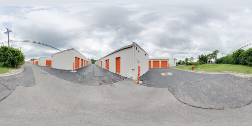 Self-Storage Facility «Public Storage», reviews and photos, 2109 Ogden Ave, Lisle, IL 60532, USA