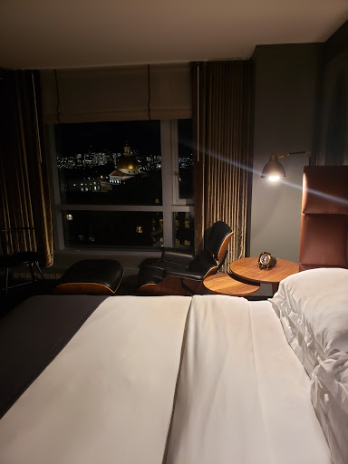 Hotel «Kimpton Nine Zero Hotel», reviews and photos, 90 Tremont St, Boston, MA 02108, USA