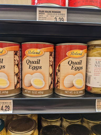 Shopping Mall «Desert Village Shopping Center», reviews and photos, 23359 N Pima Rd, Scottsdale, AZ 85255, USA