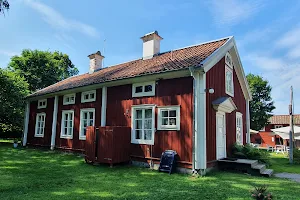 Karlfeldtsgården i Karlbo image