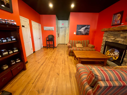 Coffee Shop «Mountain Grounds Coffee and Tea Co», reviews and photos, 3990 NC-105 #10, Banner Elk, NC 28604, USA