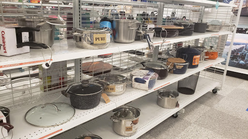 Clothing Store «Ross Dress for Less», reviews and photos, 15301 Manchester Rd, Ballwin, MO 63011, USA