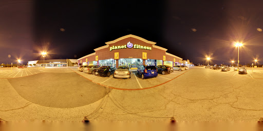 Gym «Planet Fitness», reviews and photos, 2740 Valwood Pkwy Suite 147, Farmers Branch, TX 75234, USA
