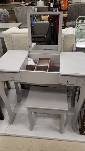 Department Store «Marshalls», reviews and photos, 150 W Foothill Blvd, Upland, CA 91786, USA