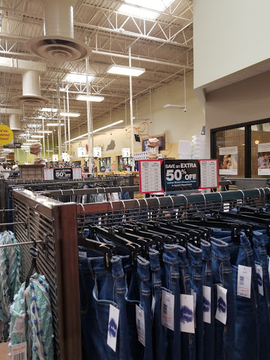 Grocery Store «Kroger Marketplace», reviews and photos, 4915 Dixie Hwy, Louisville, KY 40216, USA