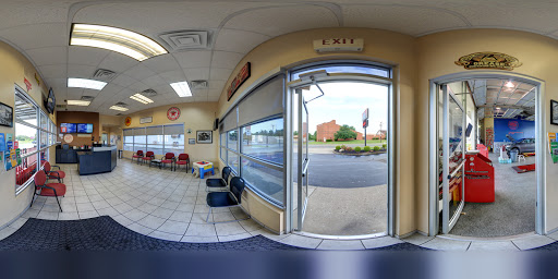 Oil Change Service «Grease Monkey», reviews and photos, 1036 N Main St, Madisonville, KY 42431, USA