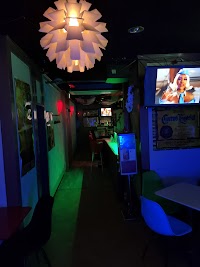 Roxy Pub