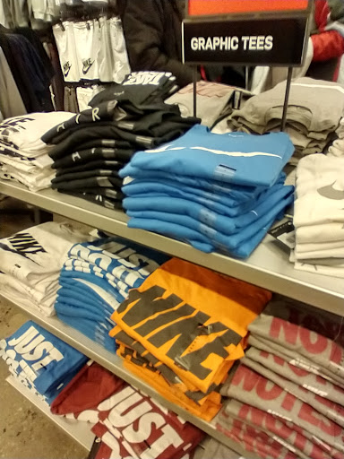 Sportswear Store «Nike Factory Store», reviews and photos, 300 Artisan Way, Somerville, MA 02145, USA