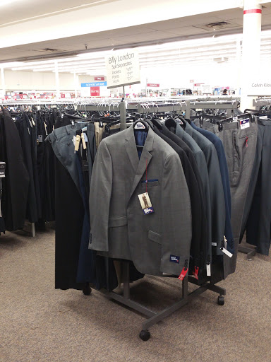 Clothing Store «Burlington Coat Factory», reviews and photos, 2035 S Robert St, West St Paul, MN 55118, USA