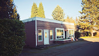 Maple Leaf Music Space - Photo 4 - Car repair in Seattle, WA, Seattle