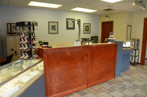 Jeweler «Heritage Jewelers», reviews and photos, 1115 E 9th St, Lockport, IL 60441, USA
