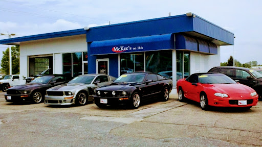 McKee Auto, 5095 NE 14th St, Des Moines, IA 50313, USA, 