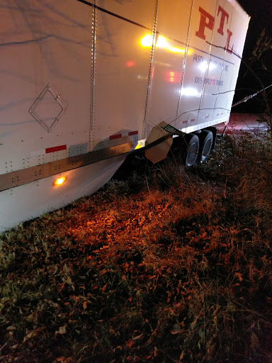 Towing Service «Portland Collision Center», reviews and photos, 412 TN-52, Portland, TN 37148, USA