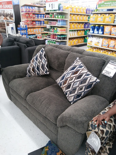 Discount Store «Big Lots», reviews and photos, 1731 Ritchie Station Ct, Capitol Heights, MD 20743, USA