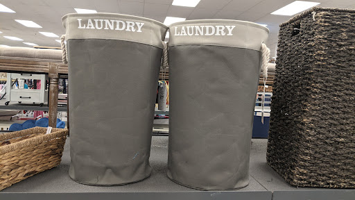 Clothing Store «Ross Dress for Less», reviews and photos, 1419 N Davis Rd, Salinas, CA 93907, USA