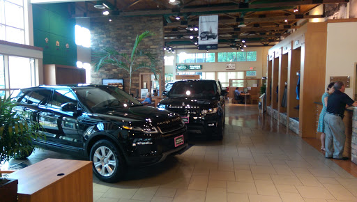 Land Rover dealer Glendale