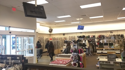 Department Store «Nordstrom Rack Bergen Town Center», reviews and photos, 510 Bergen Town Center, Paramus, NJ 07652, USA