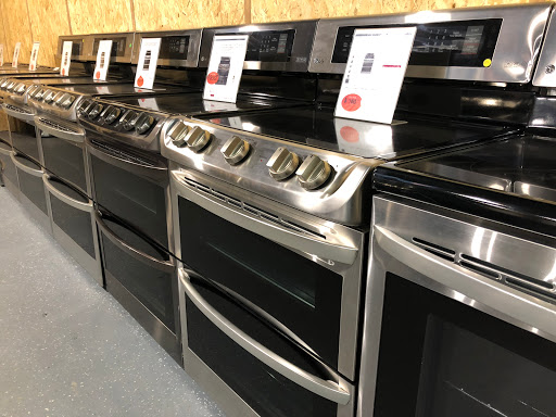 Appliance Store «Scratch & Dent Appliance Warehouse», reviews and photos, 1207 G Ave NE, Cedar Rapids, IA 52402, USA