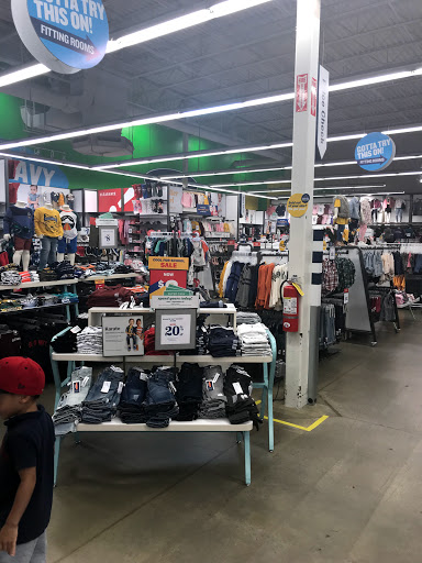 Clothing Store «Old Navy», reviews and photos, 2255 Market Pl Blvd, Cumming, GA 30041, USA