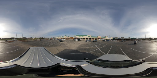 Book Store «Half Price Books», reviews and photos, 1328 Butterfield Rd, Downers Grove, IL 60515, USA