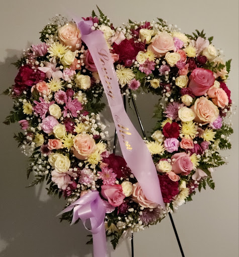 Florist «Beacon Woods Florist», reviews and photos, 8139 FL-52, Bayonet Point, FL 34667, USA