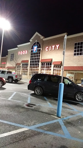 Supermarket «Food City», reviews and photos, 1320 Euclid Ave, Bristol, VA 24201, USA
