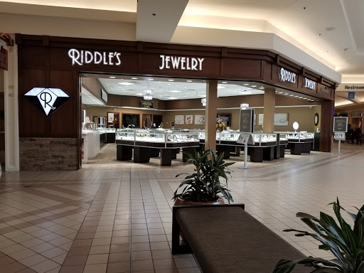 Shopping Mall «River Hills Mall», reviews and photos, 1850 Adams St, Mankato, MN 56001, USA